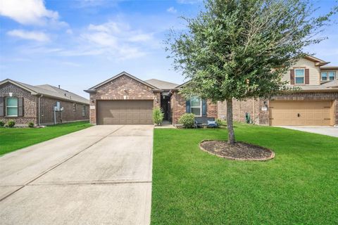 Photo of 1118 Upton Court, Conroe, TX 77304 (MLS # 38308482)