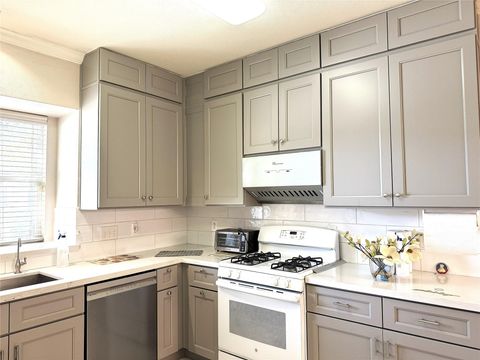 Tiny photo for 7138 Sun Village Drive, Houston, TX 77083 (MLS # 8621475)