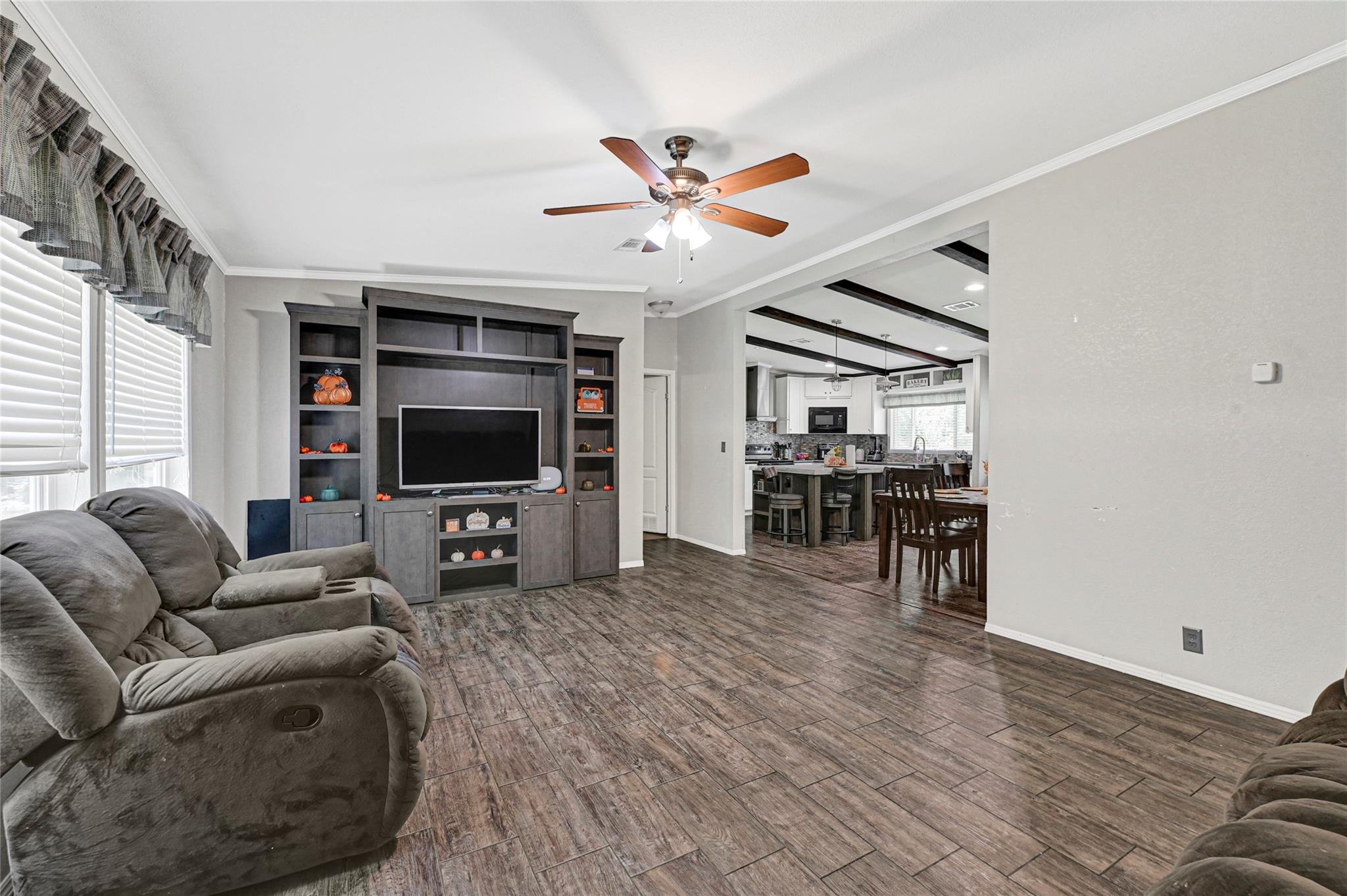 635 County Road 2175