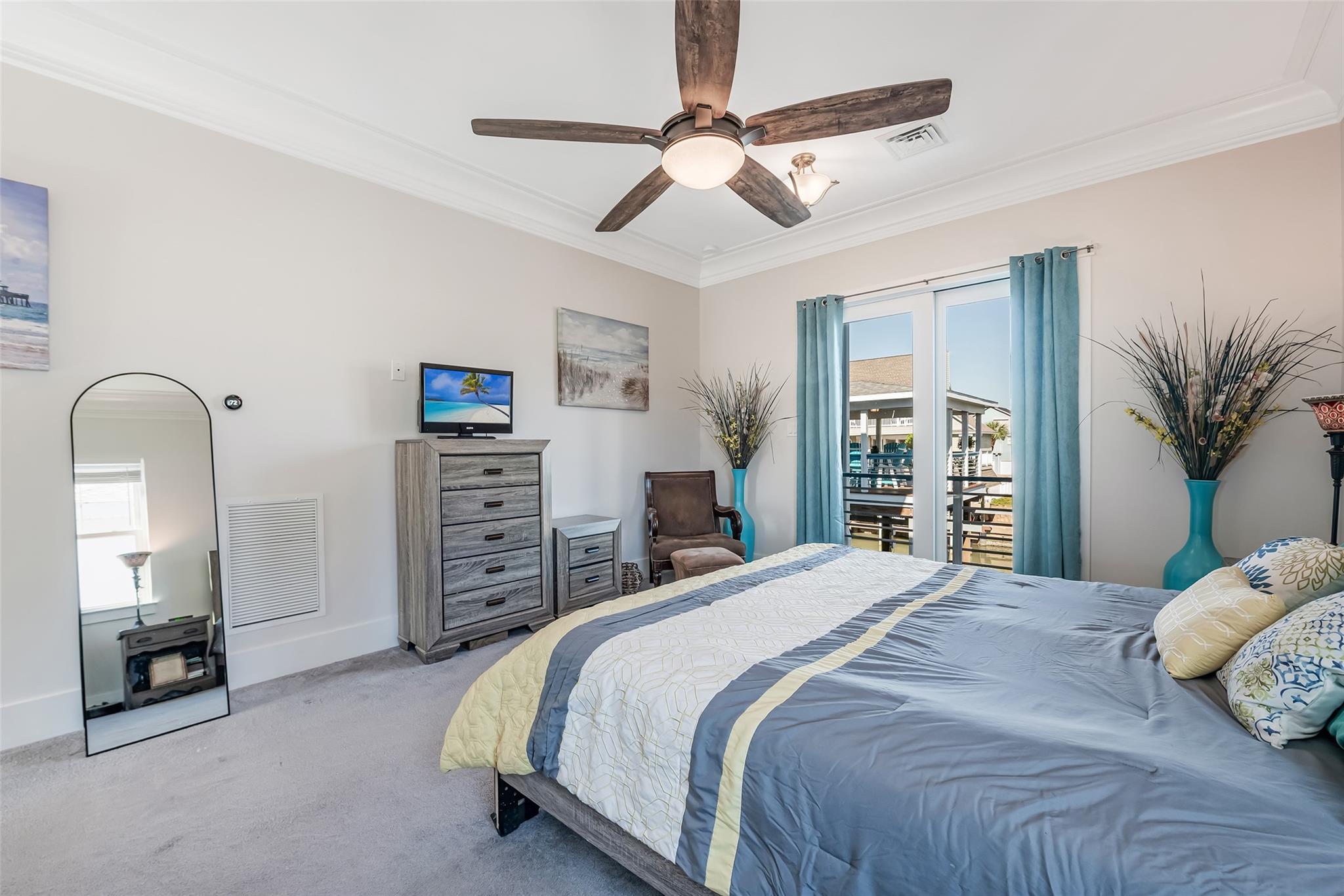 936 Long Reach Drive