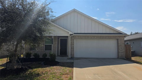 Photo of 15732 Del Norte Drive, Conroe, TX 77306 (MLS # 51239365)