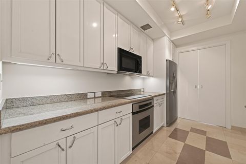 Tiny photo for 5100 San Felipe Street #194, Houston, TX 77056 (MLS # 79364622)