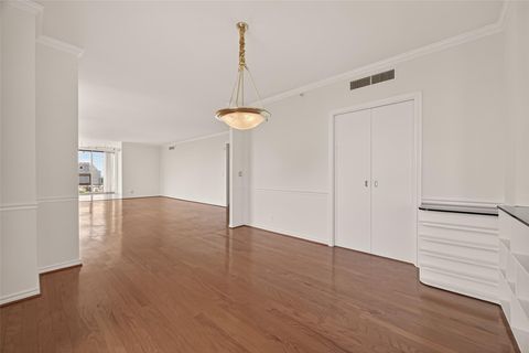 Tiny photo for 5100 San Felipe Street #194, Houston, TX 77056 (MLS # 79364622)