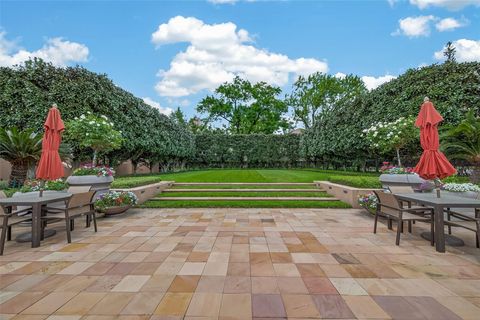 Tiny photo for 5100 San Felipe Street #194, Houston, TX 77056 (MLS # 79364622)