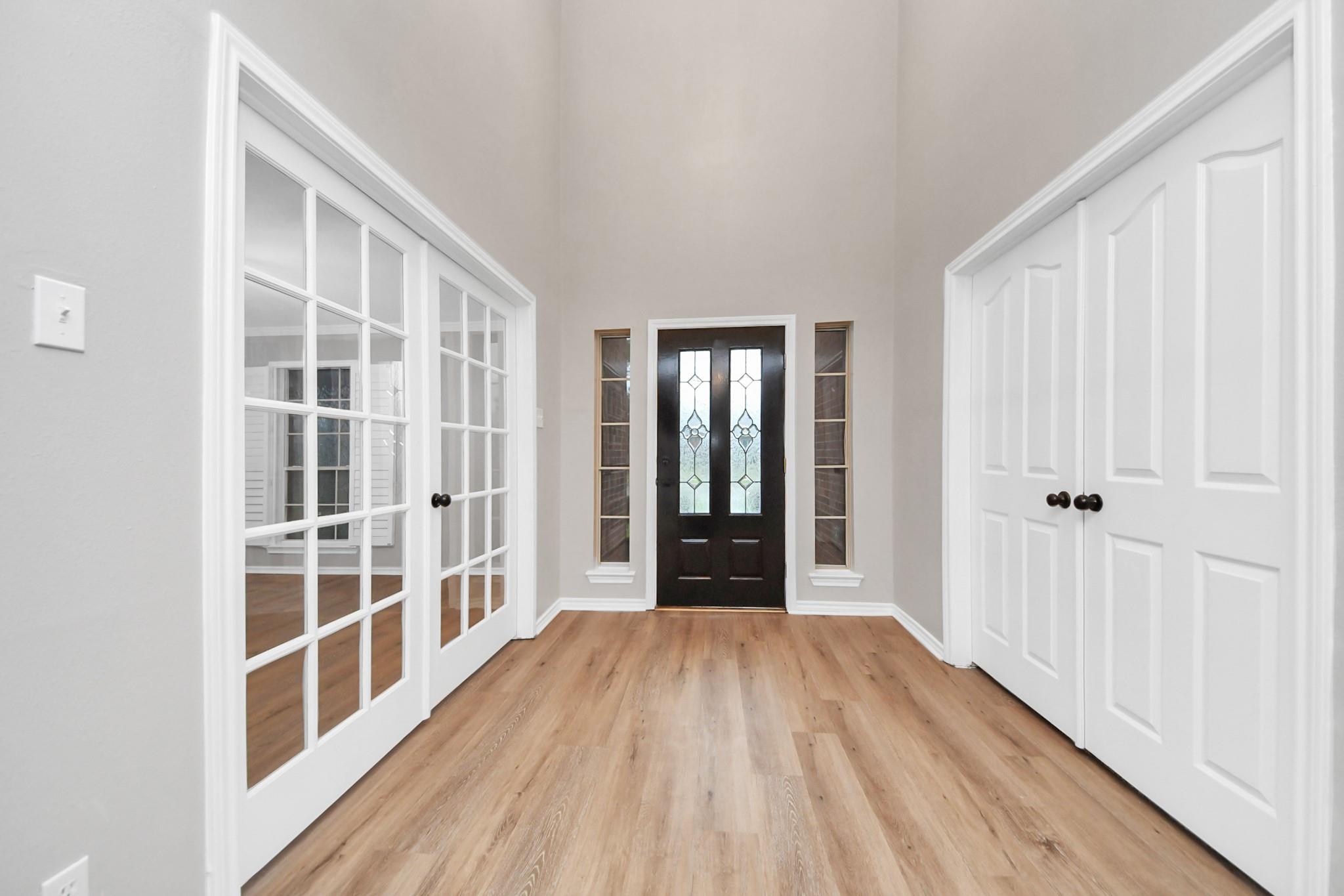 1410 Long View Drive