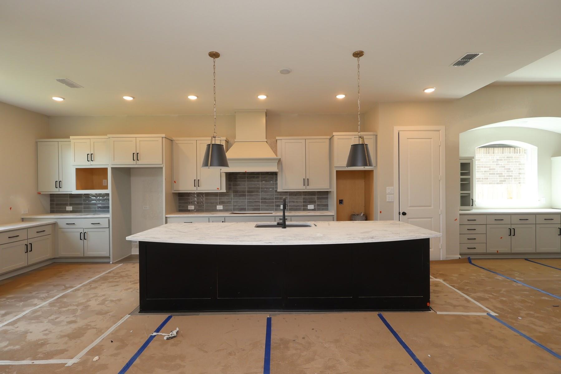 115 Silverbow Creek Way
