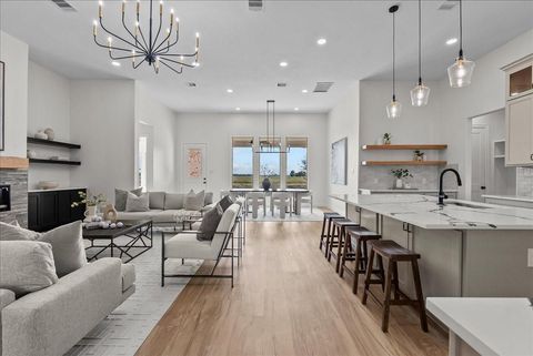 Photo of 224 Cripple Creek Lane, Angleton, TX 77515 (MLS # 79429246)