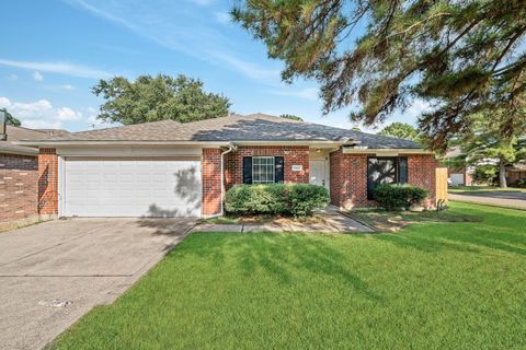 Photo of 22623 Round Valley Drive, Katy, TX 77450 (MLS # 45030471)