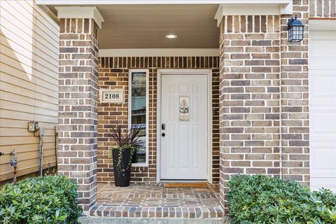 Tiny photo for 2108 Oatfield Drive, Houston, TX 77018 (MLS # 72603026)