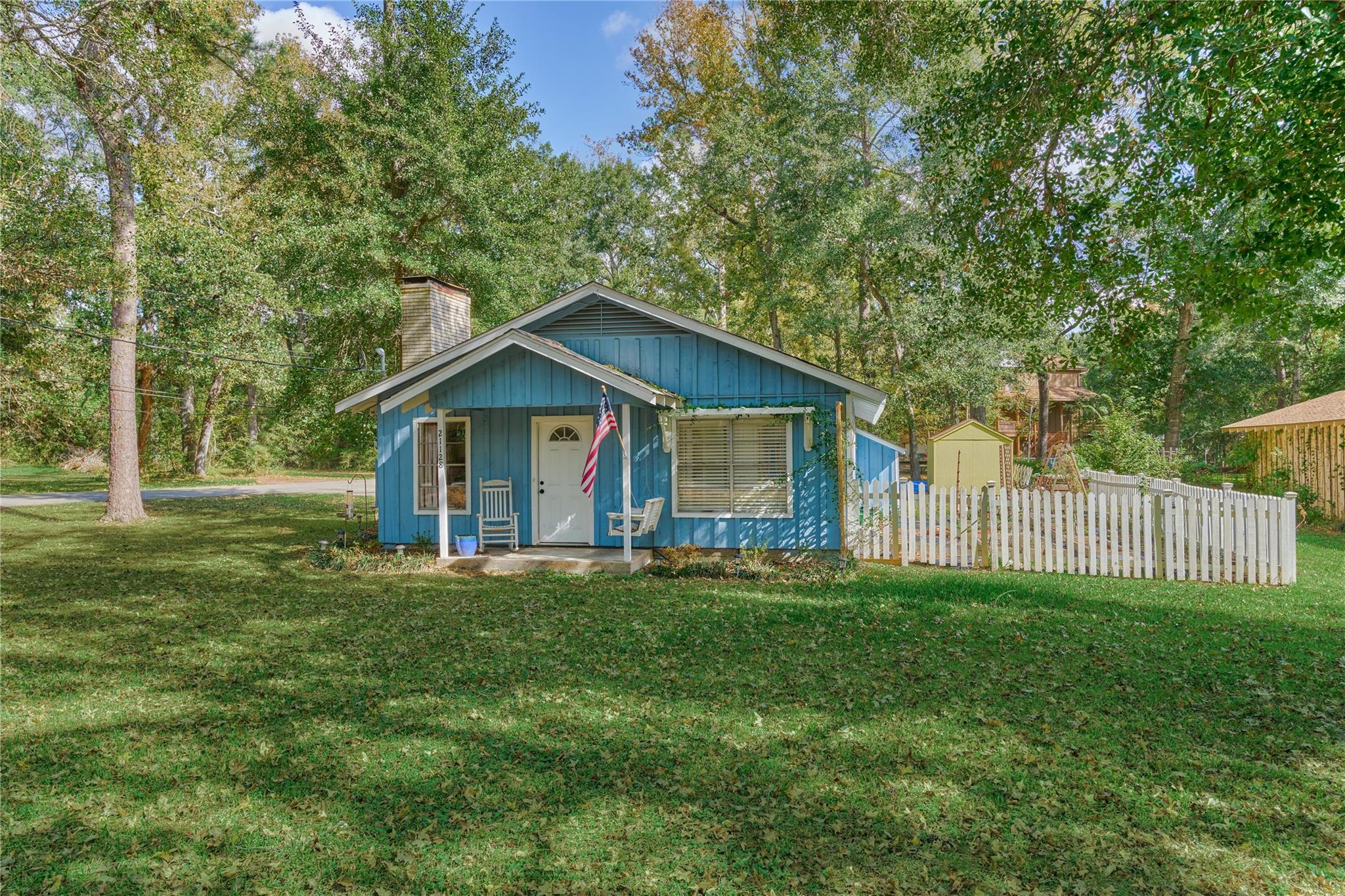 21128 Huckleberry Lane