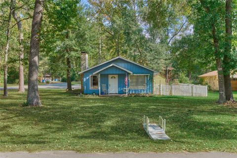 Photo of 21128 Huckleberry Lane, Montgomery, TX 77316 (MLS # 39365838)