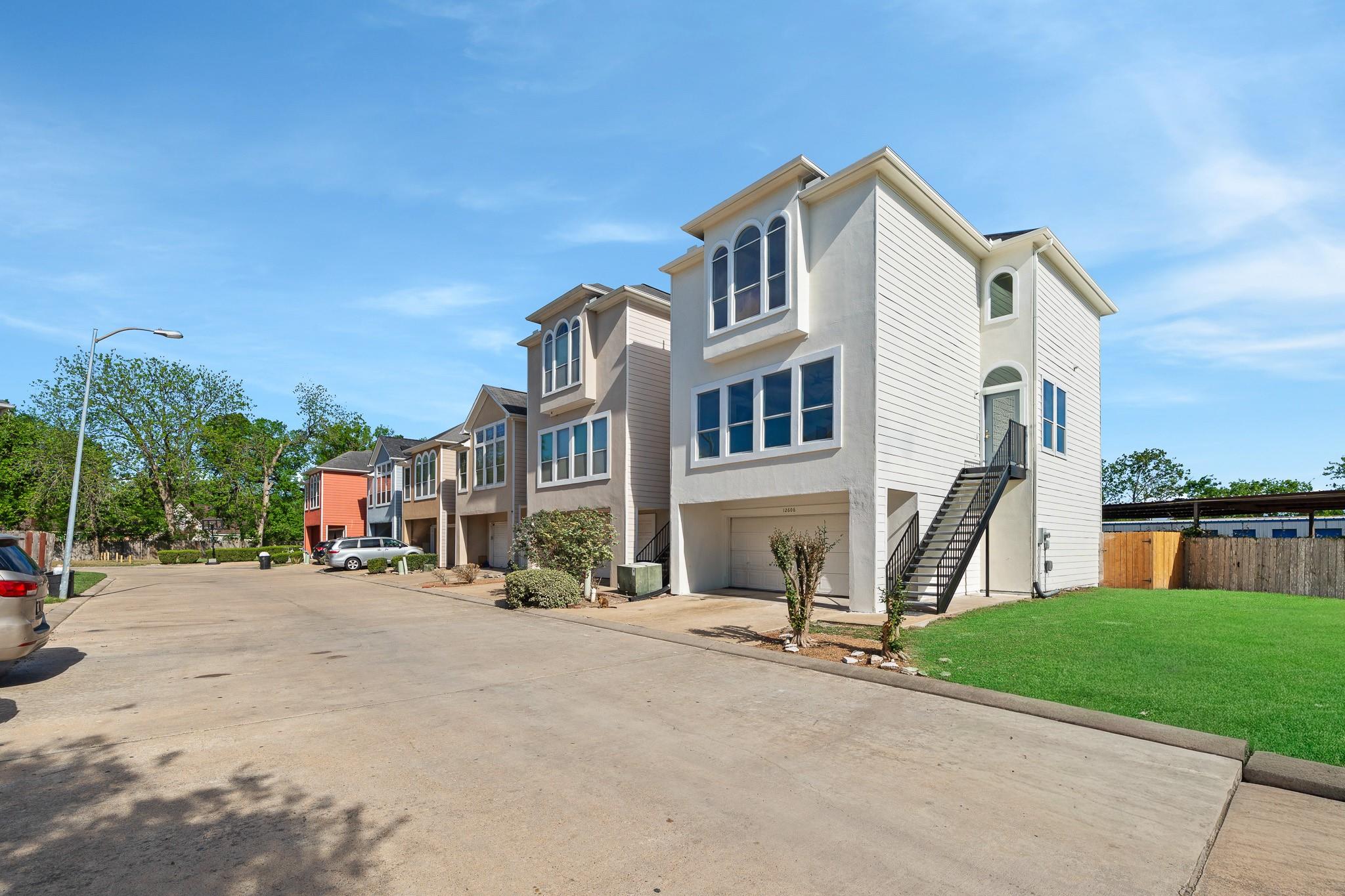 12606 Panther Villa Court