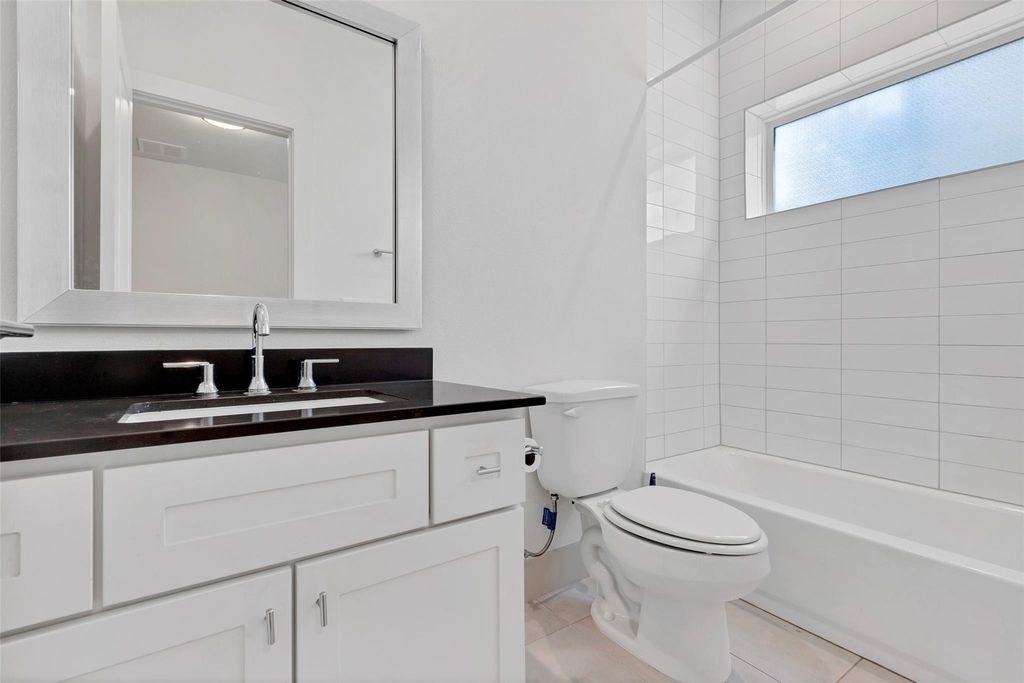 Photo of 1740 Ojeman Point Lane, Houston, TX 77055 (MLS # 79590791)