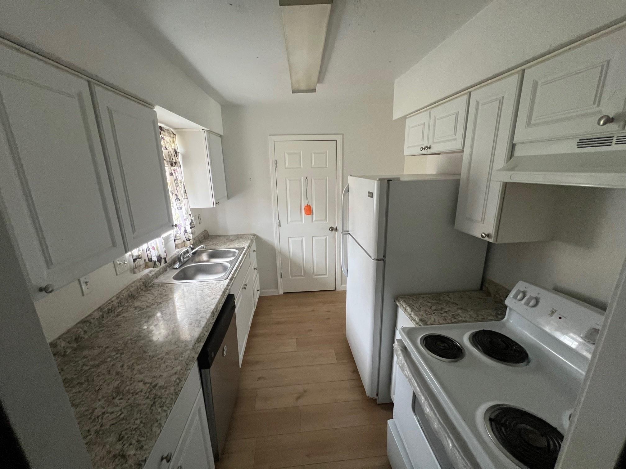 3907 Cinnamon Cove Drive