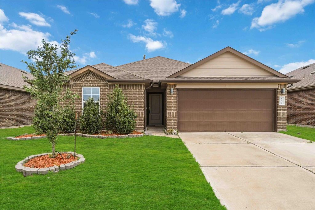 Photo of 8127 Molasses Way, Rosharon, TX 77583 (MLS # 59366726)