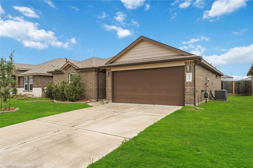 Photo of 8127 Molasses Way, Rosharon, TX 77583 (MLS # 59366726)