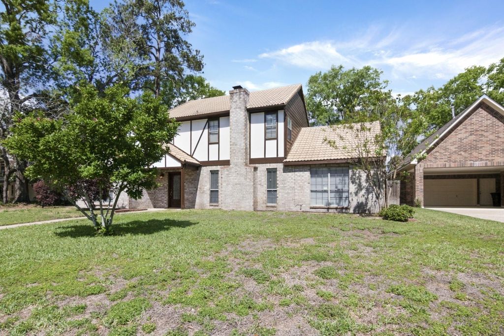 Photo of 7811 17th Green Drive, Humble, TX 77346 (MLS # 12276036)