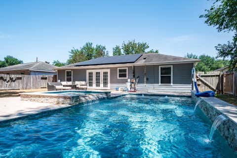 Photo of 16330 Many Trees Lane, Conroe, TX 77302 (MLS # 87680869)
