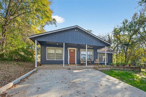 Photo of 85 Hill Top Road, Huntsville, TX 77320 (MLS # 90786380)