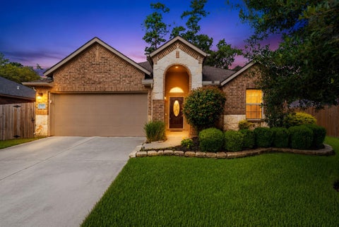 Photo of 7611 Willow School Drive, Spring, TX 77389 (MLS # 27992393)