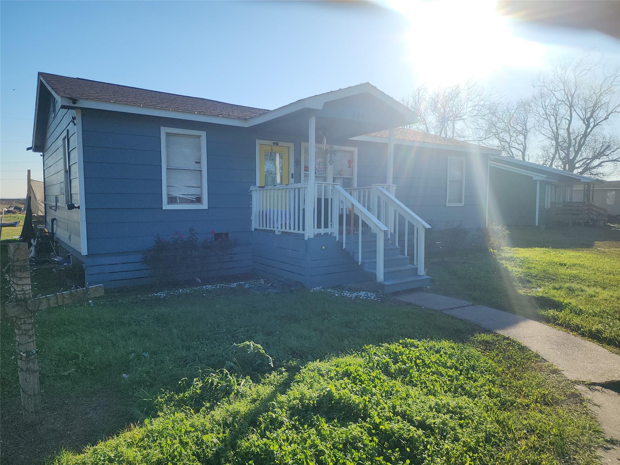 42 Country Oaks Street