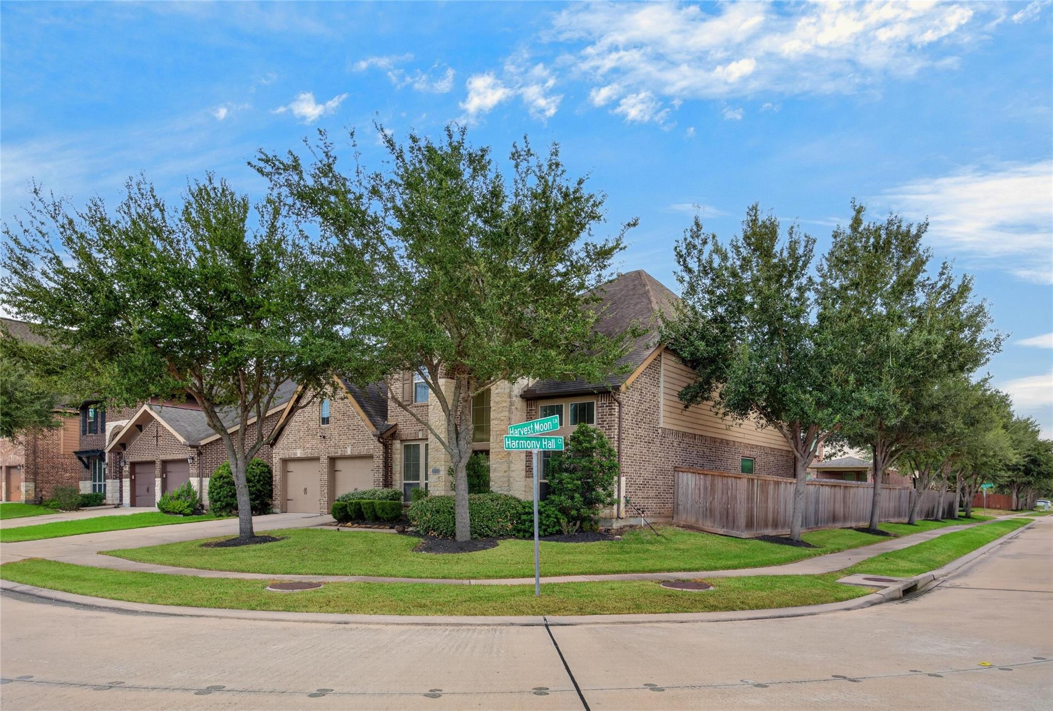 3505 Harvest Moon Lane