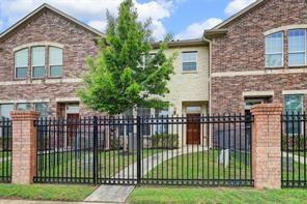 Photo of 2723 Misty Heath Lane, Houston, TX 77082 (MLS # 8126595)