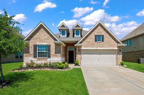 Photo of 14231 Medina Drive, Baytown, TX 77523 (MLS # 56407529)