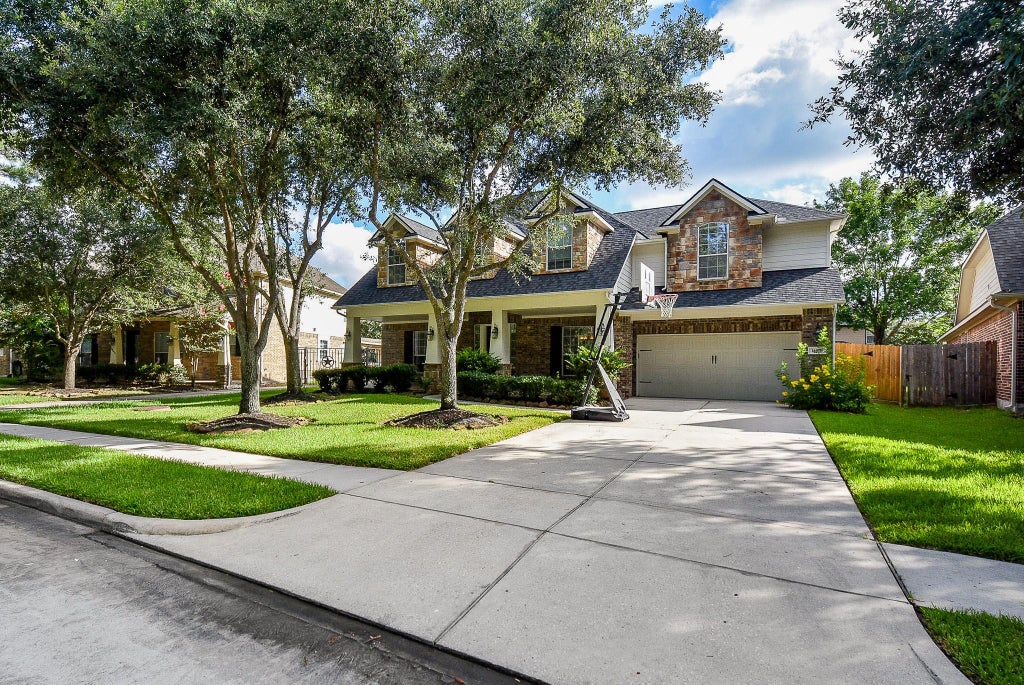 Photo of 14603 Azalea Walk Lane, Houston, TX 77044 (MLS # 35681737)