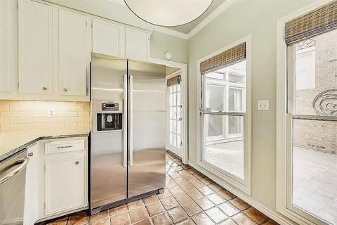 Tiny photo for 4518 Glenwick Lane, Dallas, TX 75205 (MLS # 19887936)