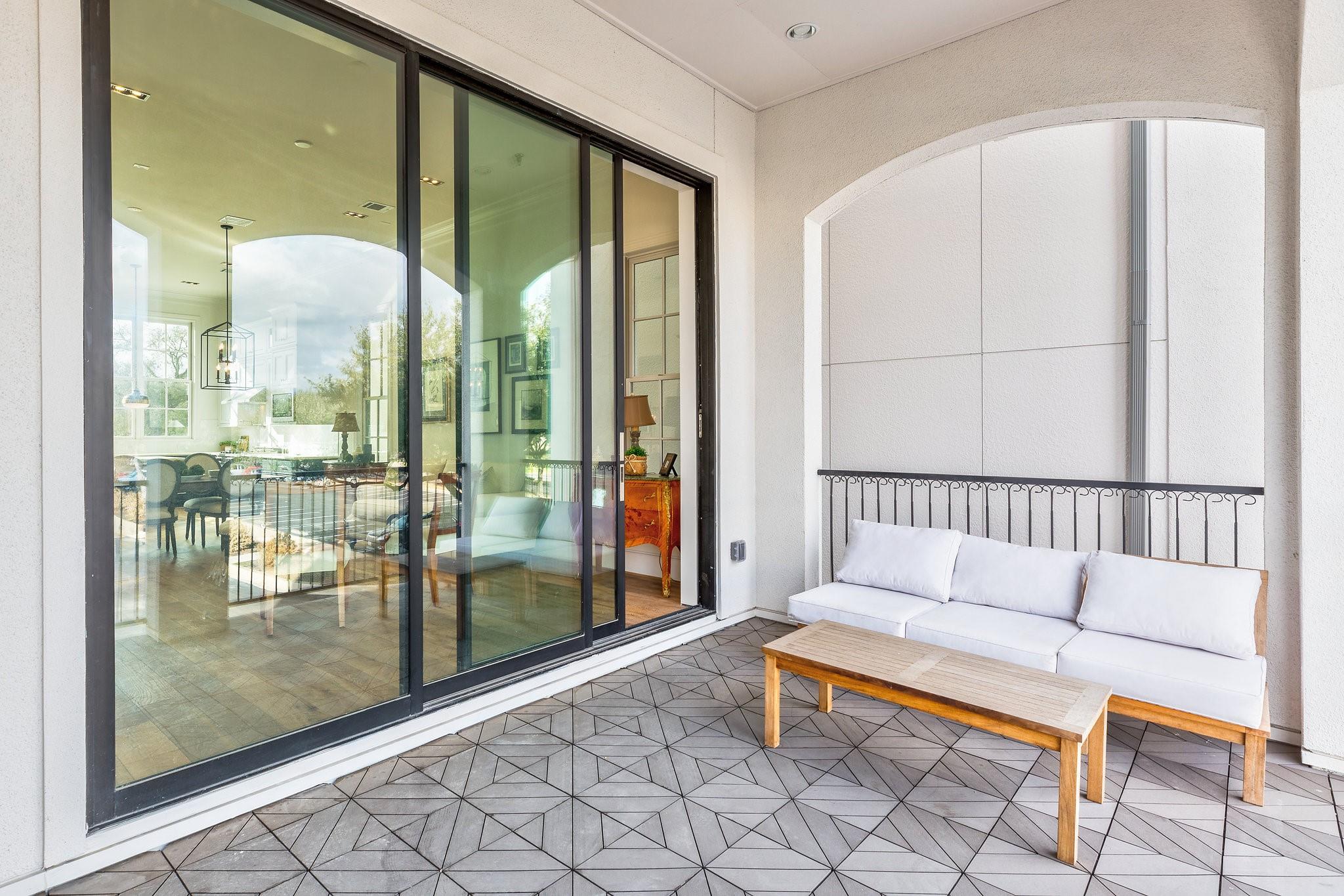 3317 Green Lilly Lane