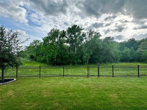 Photo of 4715 Southpoint Way, Fulshear, TX 77441 (MLS # 80407457)