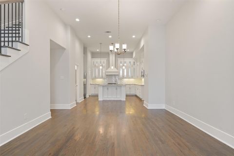 Tiny photo for 2020 Mcgowen Street #20, Houston, TX 77004 (MLS # 43157053)