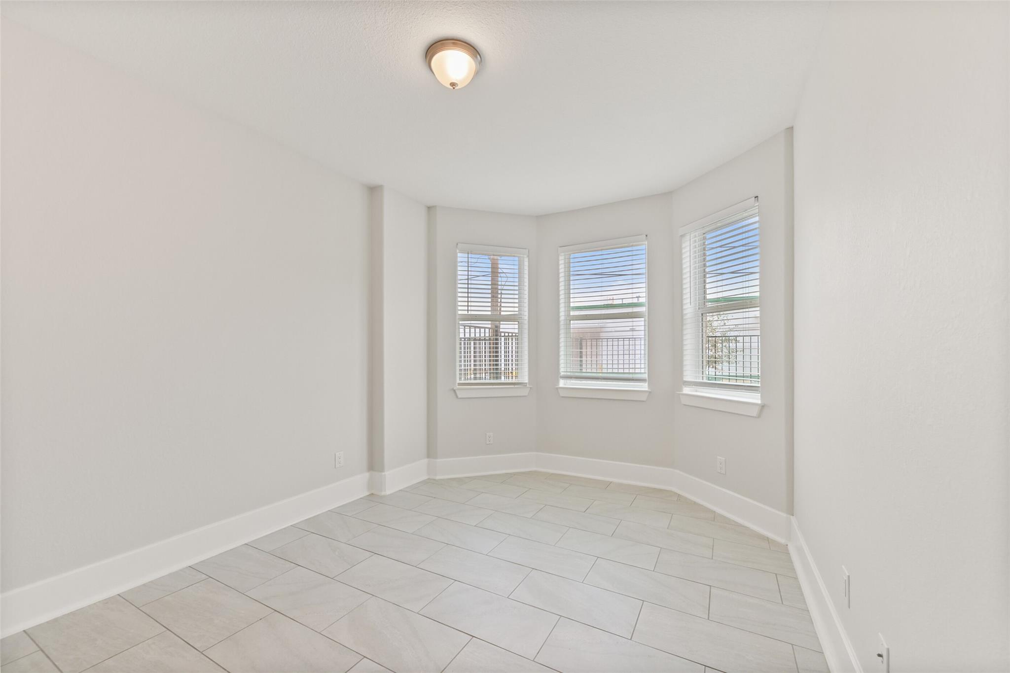 2020 Mcgowen Street 20