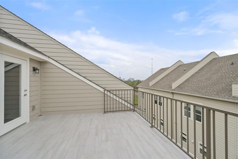 Tiny photo for 2020 Mcgowen Street #20, Houston, TX 77004 (MLS # 43157053)