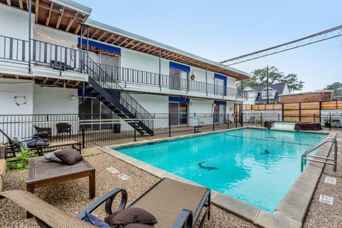 Photo of 2810 Beauchamp Street #5, Houston, TX 77009 (MLS # 94765963)