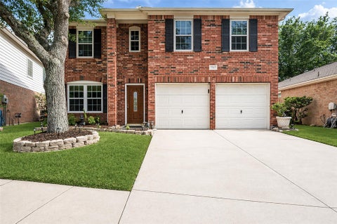 Homes For Sale - 21007 Somerset Park Lane<br/> Fort Bend County, Katy, TX 77450