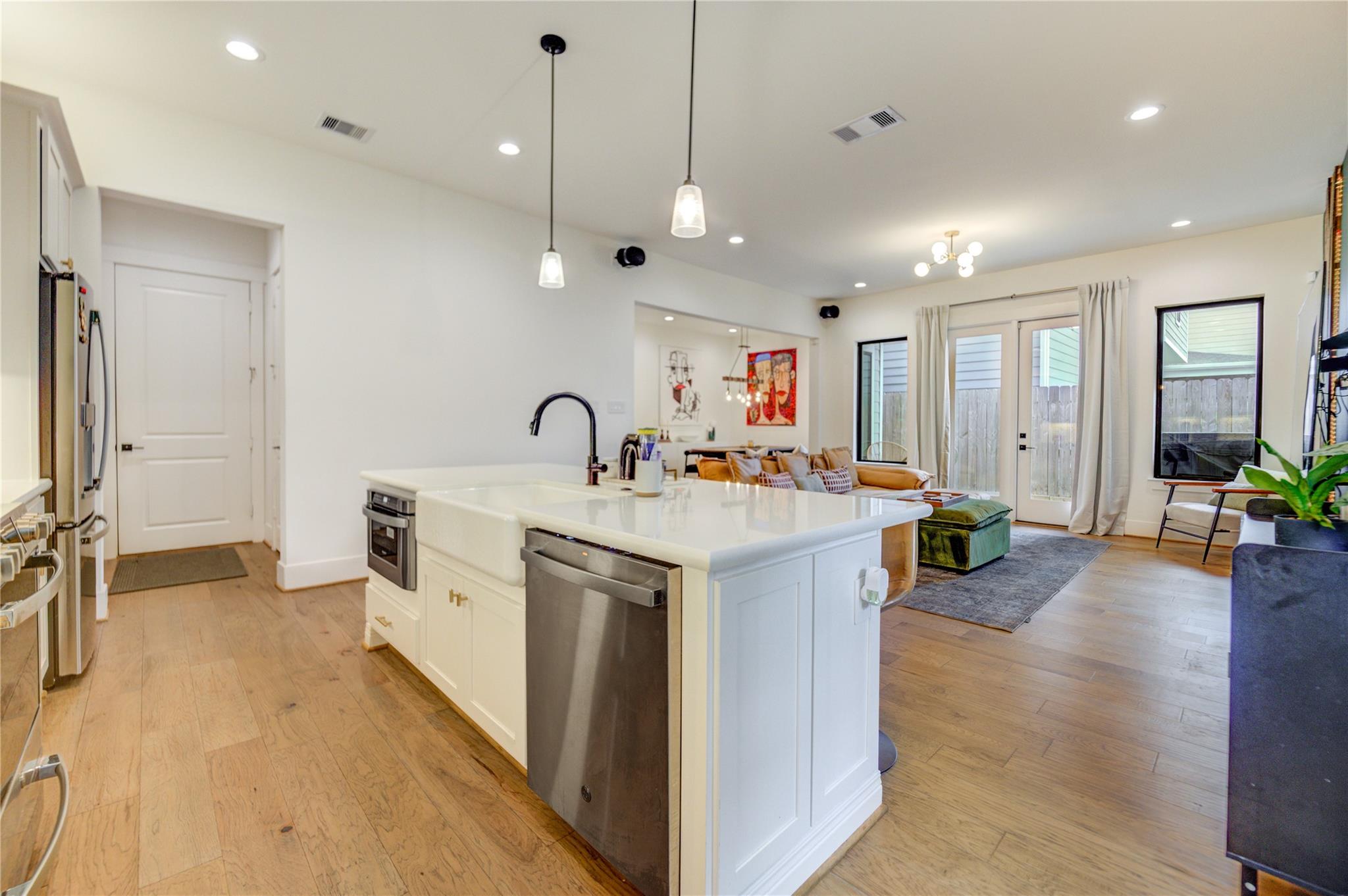 3515 Huntsford Drive