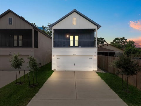 Photo of 823 Enterprise Street, Houston, TX 77088 (MLS # 5158703)