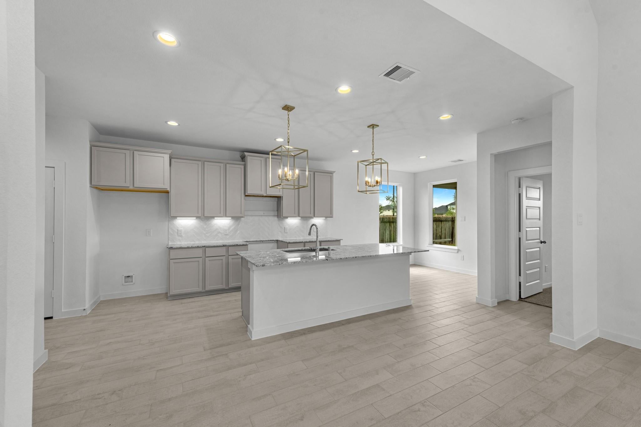 3122 Everwood Trail