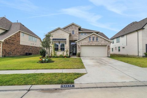 Photo of 14118 Little River Drive, Baytown, TX 77523 (MLS # 49188760) Photo of 14118 Little River Drive, Baytown, TX 77523 (MLS # 49188760)