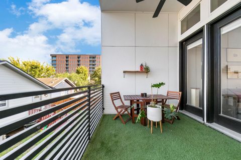 Tiny photo for 2412 Canal Street #J, Houston, TX 77003 (MLS # 64659796)