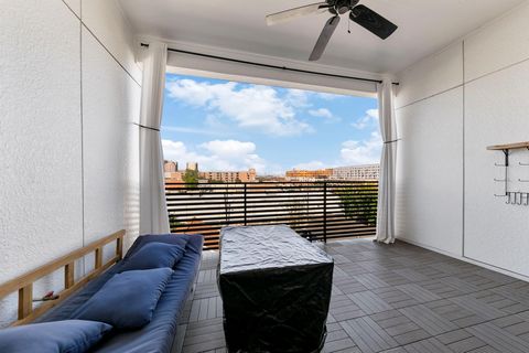 Tiny photo for 2412 Canal Street #J, Houston, TX 77003 (MLS # 64659796)