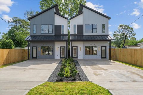 8114 Double Avenue A/B Houston TX 77088