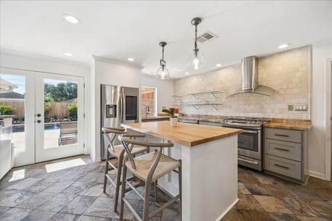 Tiny photo for 1814 Haverhill Drive, Houston, TX 77008 (MLS # 46885389)