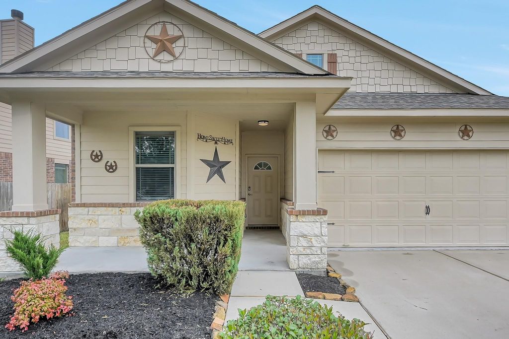 Photo of 22546 Range Haven Lane, Porter, TX 77365 (MLS # 87663194)