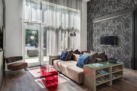 Tiny photo for 2727 Brazos Street #17, Houston, TX 77006 (MLS # 78103504)