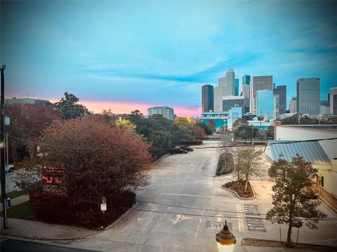 Tiny photo for 2727 Brazos Street #17, Houston, TX 77006 (MLS # 78103504)