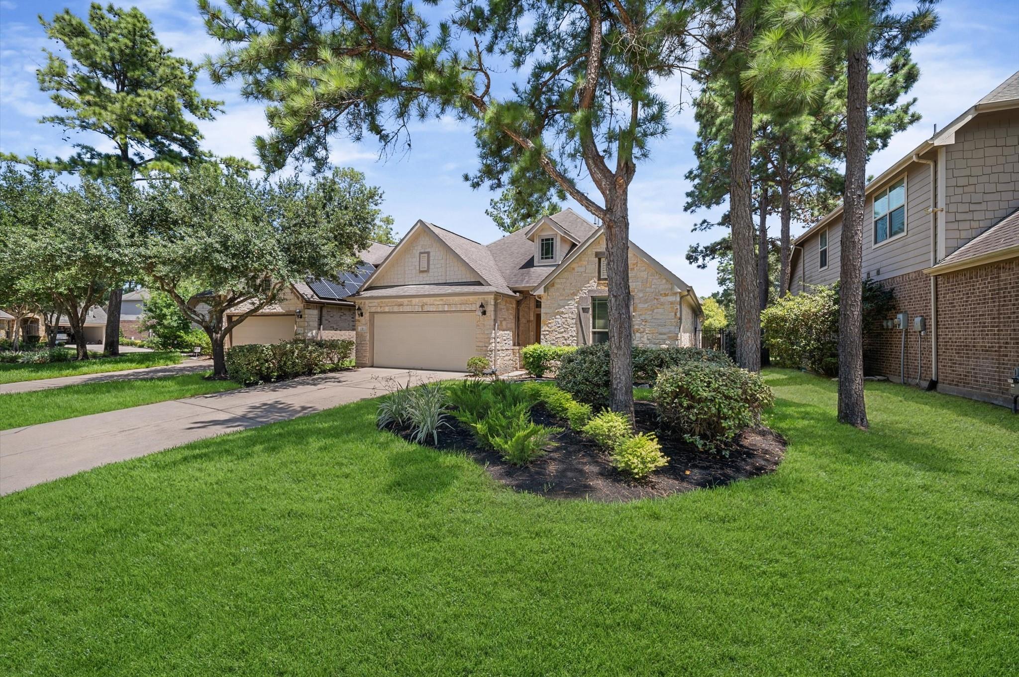 7 E Deer River Circle