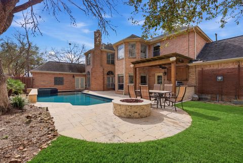 Tiny photo for 1711 Forestlake Drive, Sugar Land, TX 77479 (MLS # 41292823)